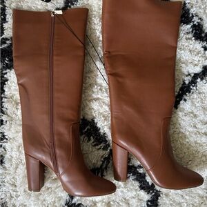 Brand New Express Brown Boots Size 9 NWT